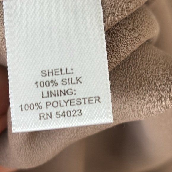 Banana Republic Silk Flutter Sleeve Dress 10P - Picture 8 of 8